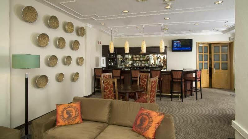 Lady Hamilton Hotel 3*